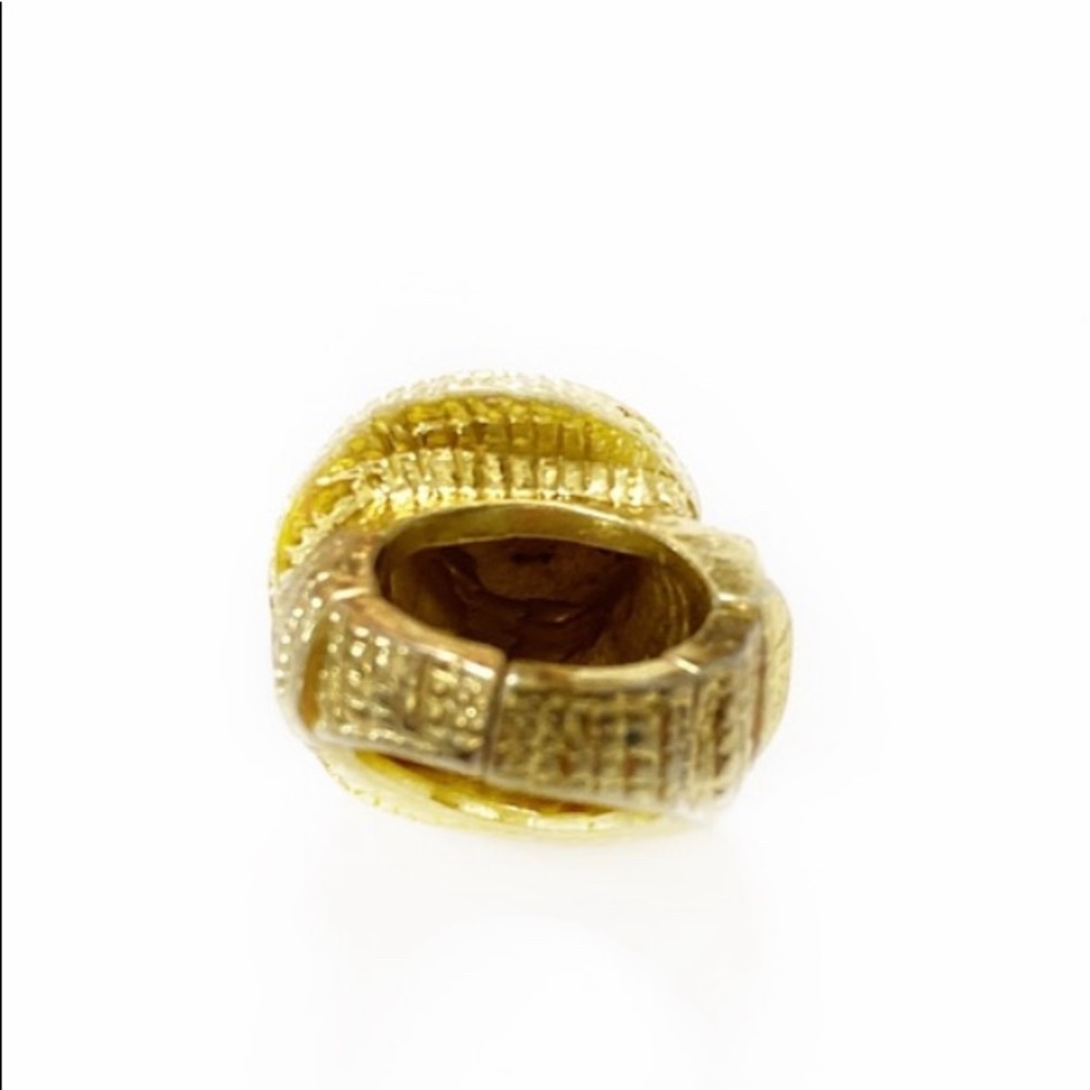 🌴 Faux Gold Adjustable Conch Seashell Shell Ring - Picture 8 of 8
